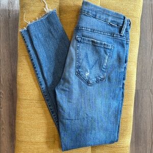 MOTHER The Looker Ankle Step Fray Where There’s Smoke Size 26